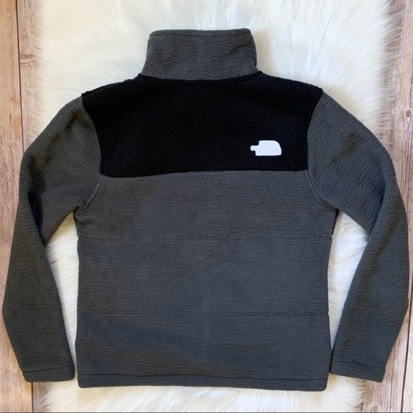 The North Face Women’s Gemma Fleece Jacket RTO - Picture 5 of 8